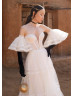 Strapless Ivory Lace Tulle Wedding Dress With Removable Sleeves